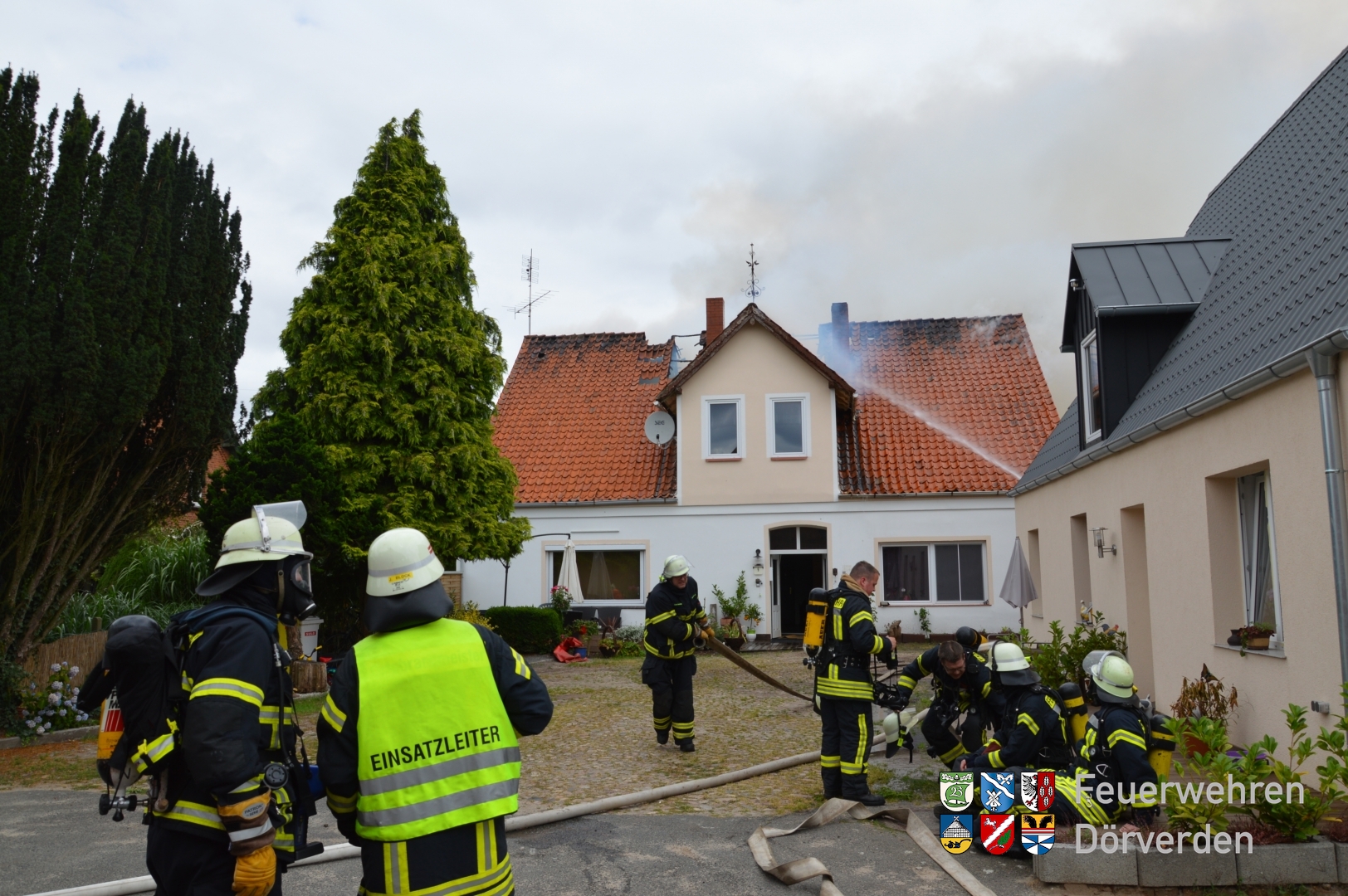20160730_ScheunenbrandStedorf11_hoefken