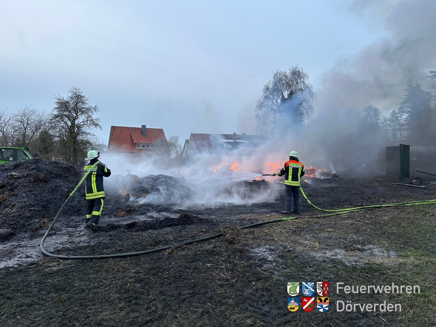 20230110_Strohballenbrand_07_Bomhoff
